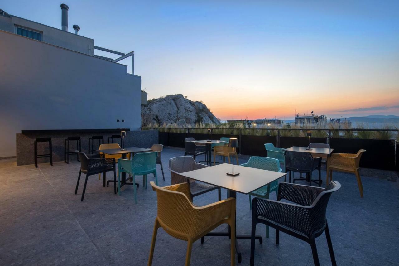 The Duke Boutique Suites Athènes Extérieur photo